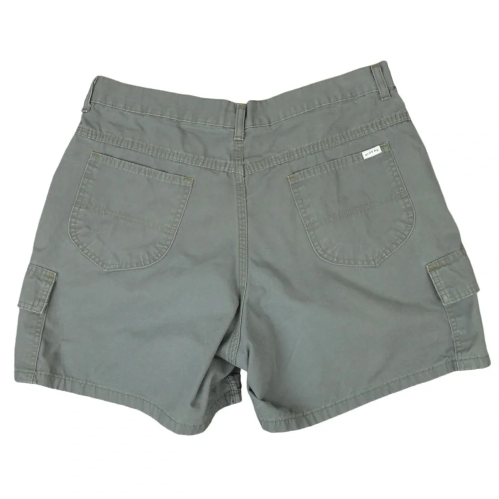 Vintage 90’s Lee Riders High Rise Cargo Shorts, Pale Green‎ - Size 14
